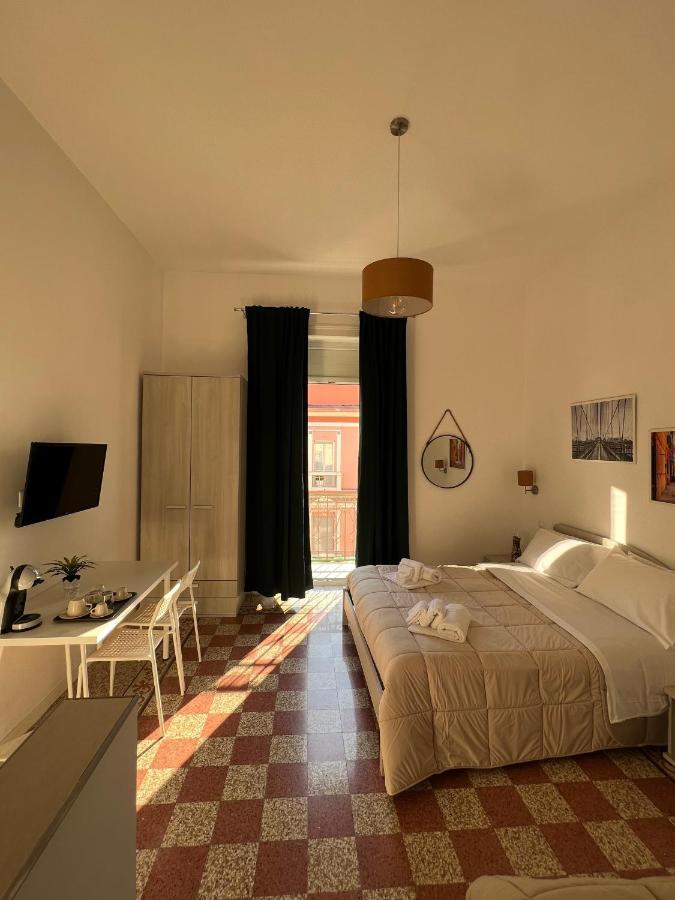 Amam B&B Salerno Bagian luar foto