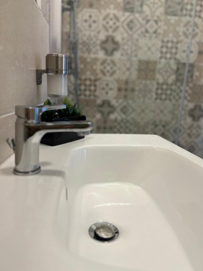 Amam B&B Salerno Bagian luar foto