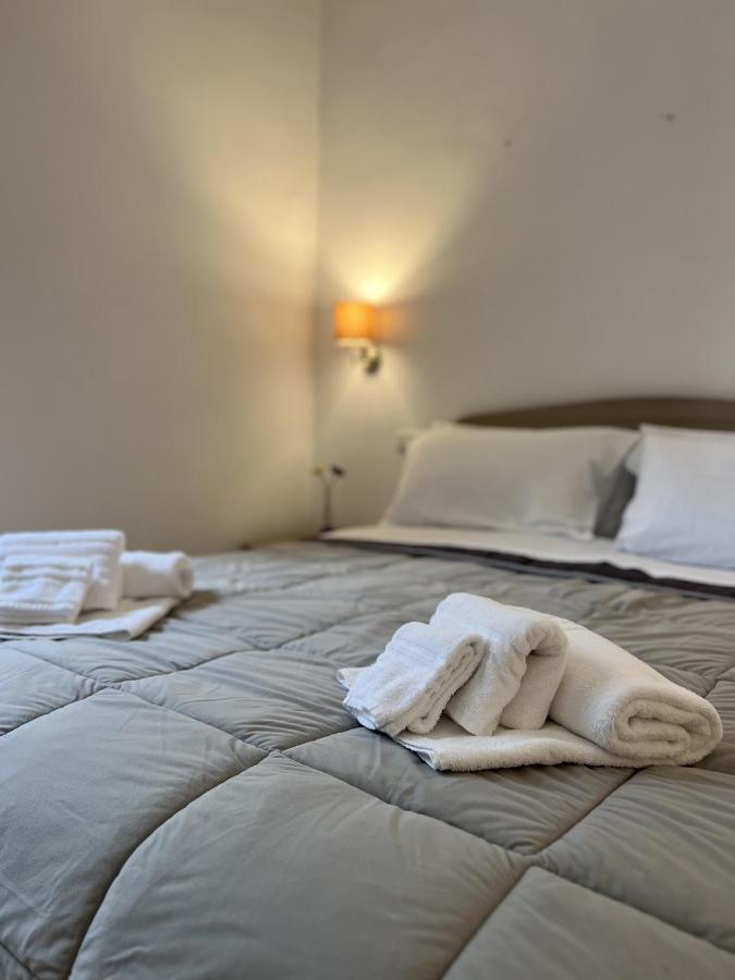 Amam B&B Salerno Bagian luar foto